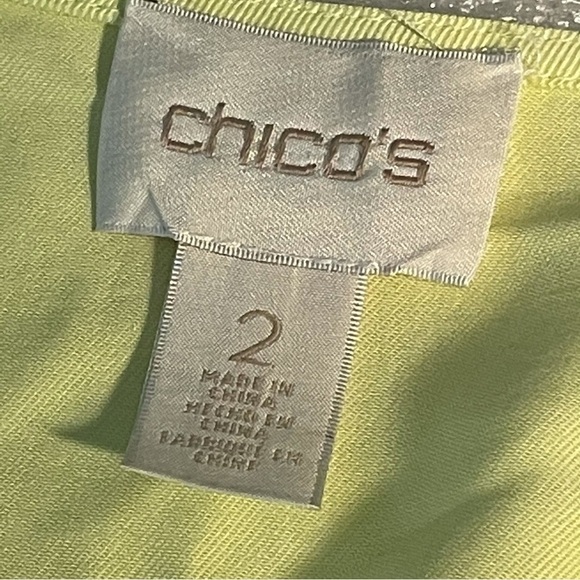 Chico’s Drape Front Jacket 3/4 Sleeve Zipper details Yellow Green Chartreuse - Picture 4 of 7